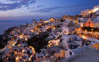 scenic-santorini-in-greece